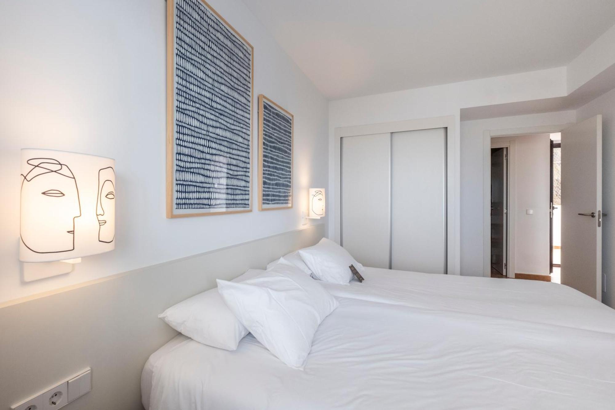 Calallonga Hotel Menorca Mahón Buitenkant foto