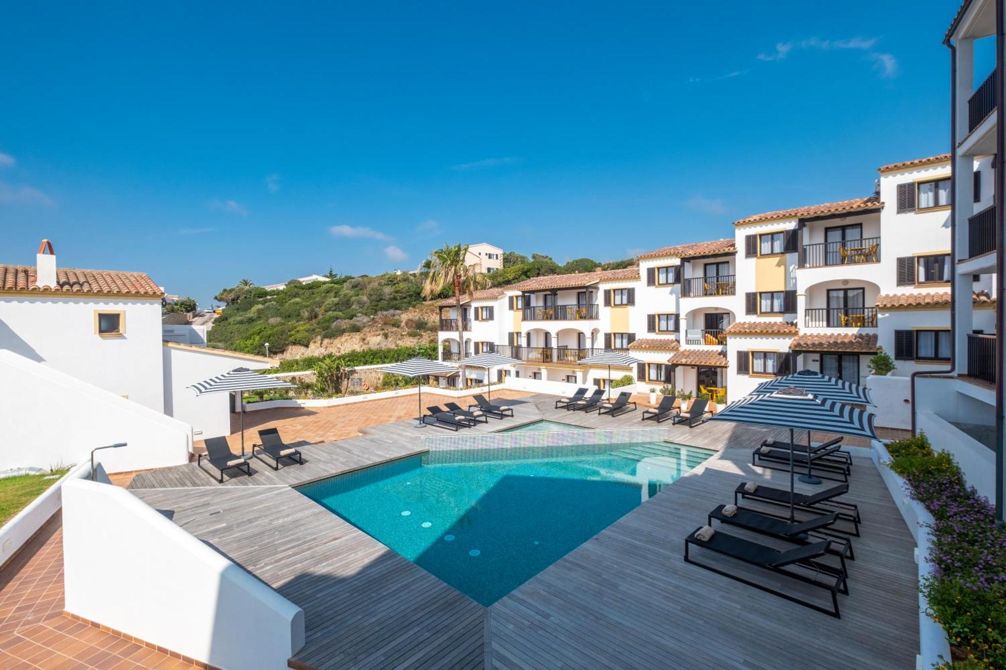 Calallonga Hotel Menorca Mahón Buitenkant foto